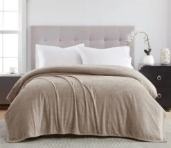 Kate Aurora Ultra Soft & Plush Oversized Queen Herringbone Embossed Fleece All Season Blanket -Sweet Home Store GUEST 882c6e7f 0dee 4d68 b765 583e9990e0db